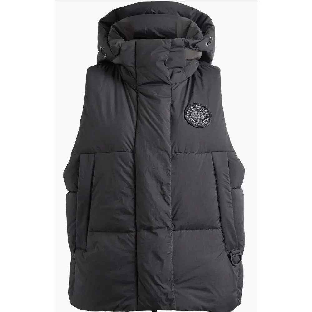 Embrace the Chill: Canada Goose Junction 750 Fill Power Down Puffer Vest (NEW)
